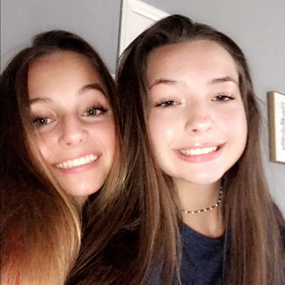 Meet your Posher, Malia